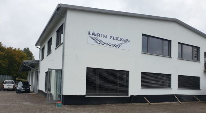 Banner Lärin Fliesen